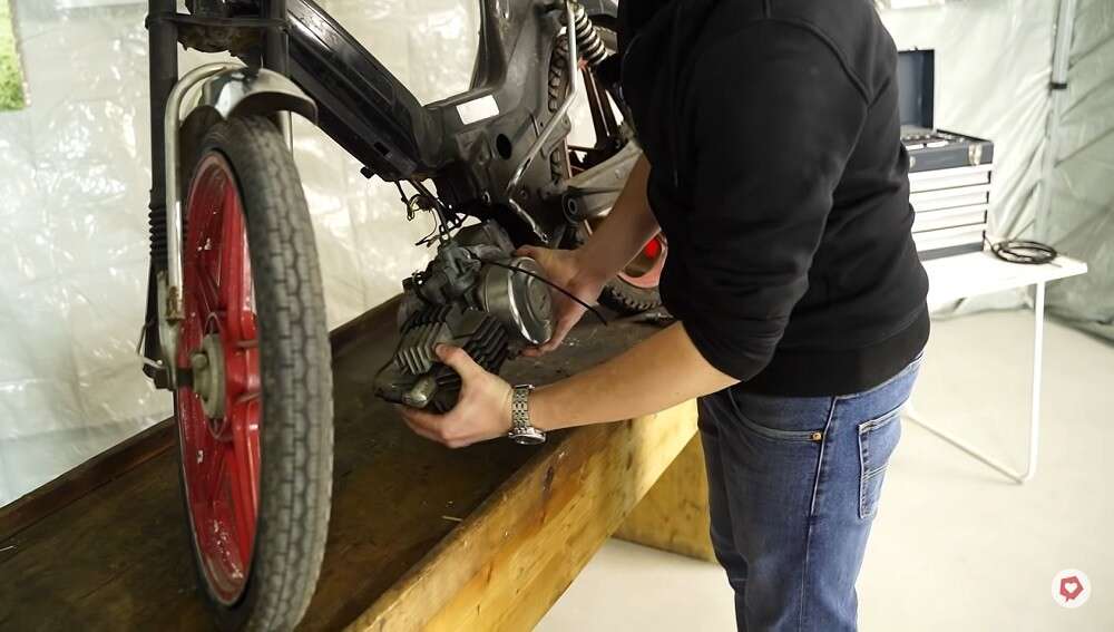 Idealerweise baust du den kompletten Motor aus Idealerweise baust du den kompletten Motor aus