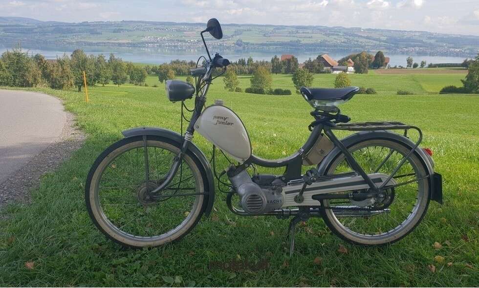 Was es mit KTM-Pony-Töfflis auf sich hat Was es mit KTM-Pony-Töfflis auf sich hat