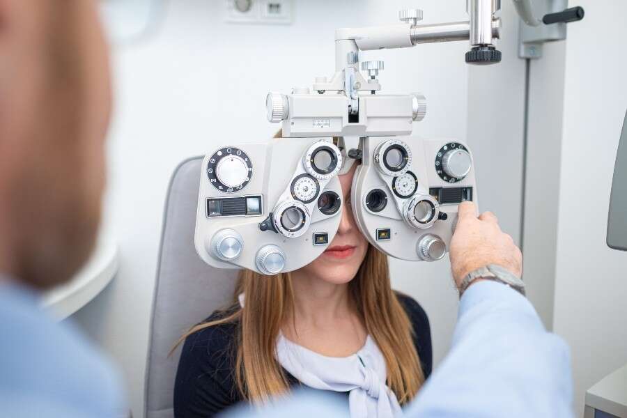 Eine gute Sehfähigkeit ist natürlich für jeden/jede verpflichtend Eine gute Sehfähigkeit ist natürlich für jeden/jede verpflichtend