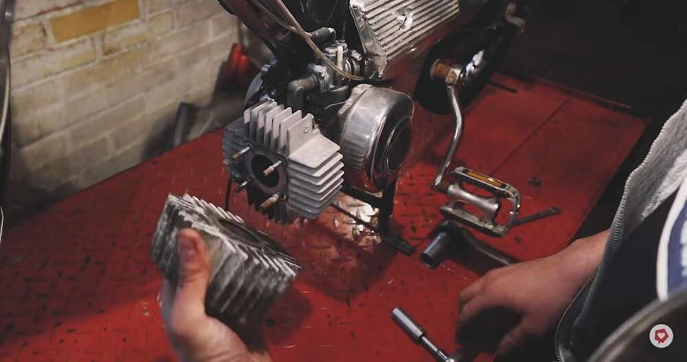 Zylinder am Mofa wechseln Zylinder am Mofa wechseln