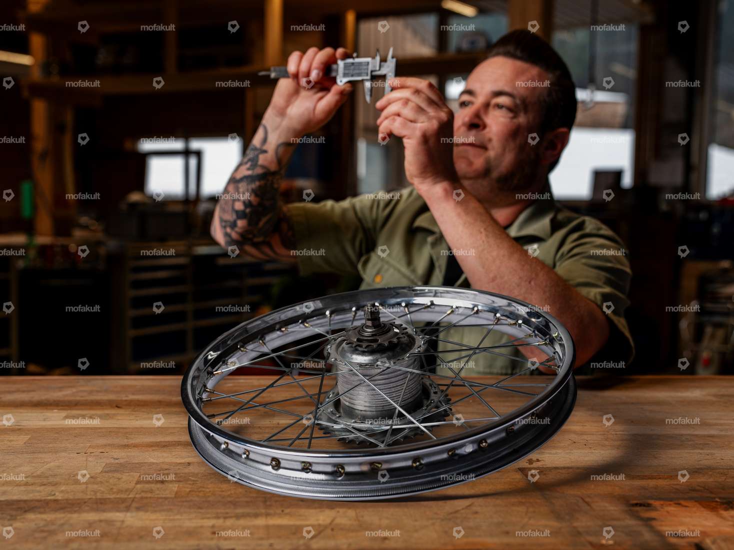 Raggiatura Siggnature (mozzo HR90 coaster) cerchio da 17" Carousel Image 1