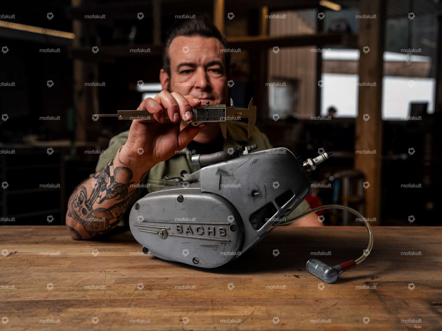 Siggnature revision fuselage engine (without ignition) manual switch | Sachs 503 Carousel Image 1