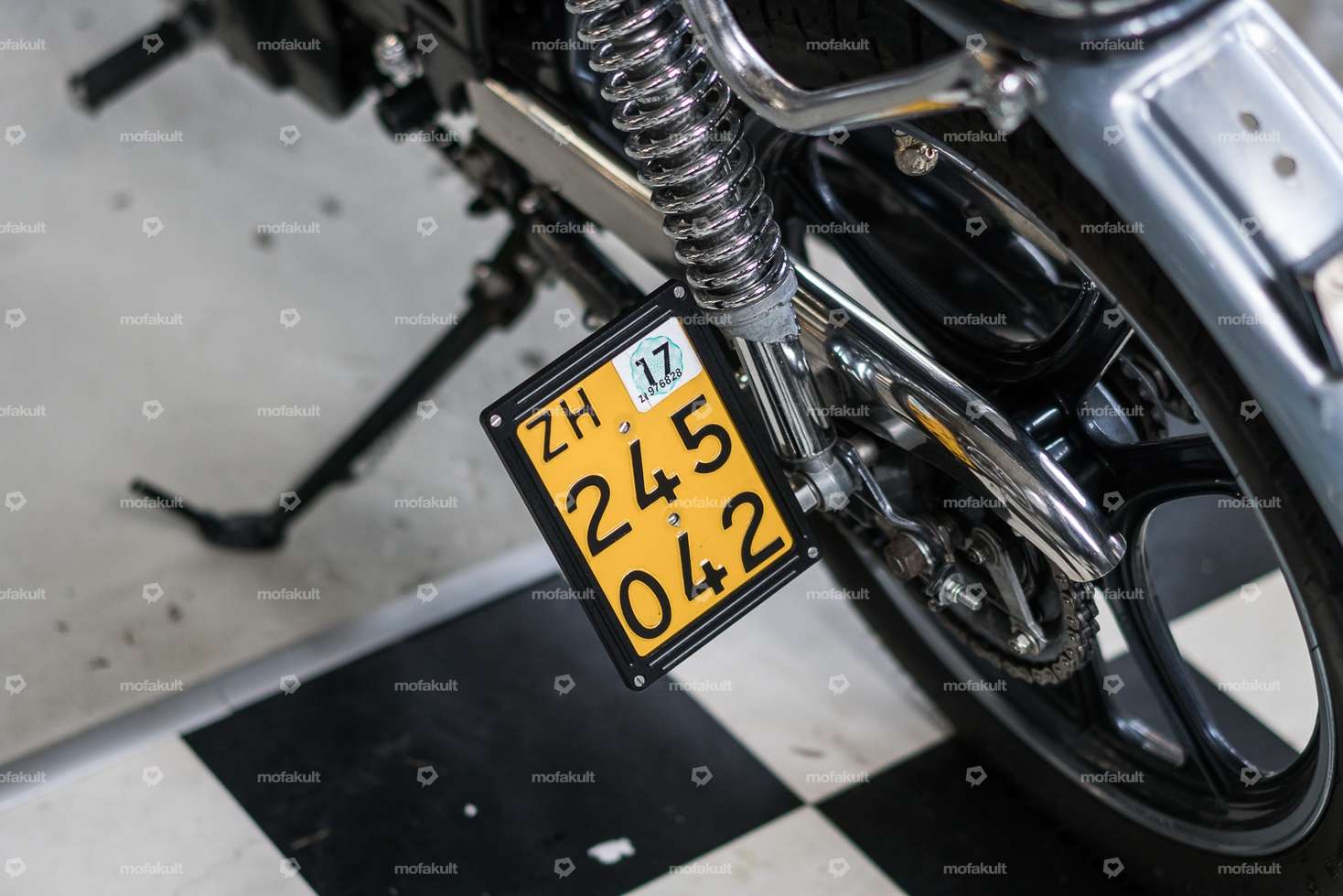 66HEROES License plate holder side incl. mounting pin Inox (CH version) Carousel Image 5