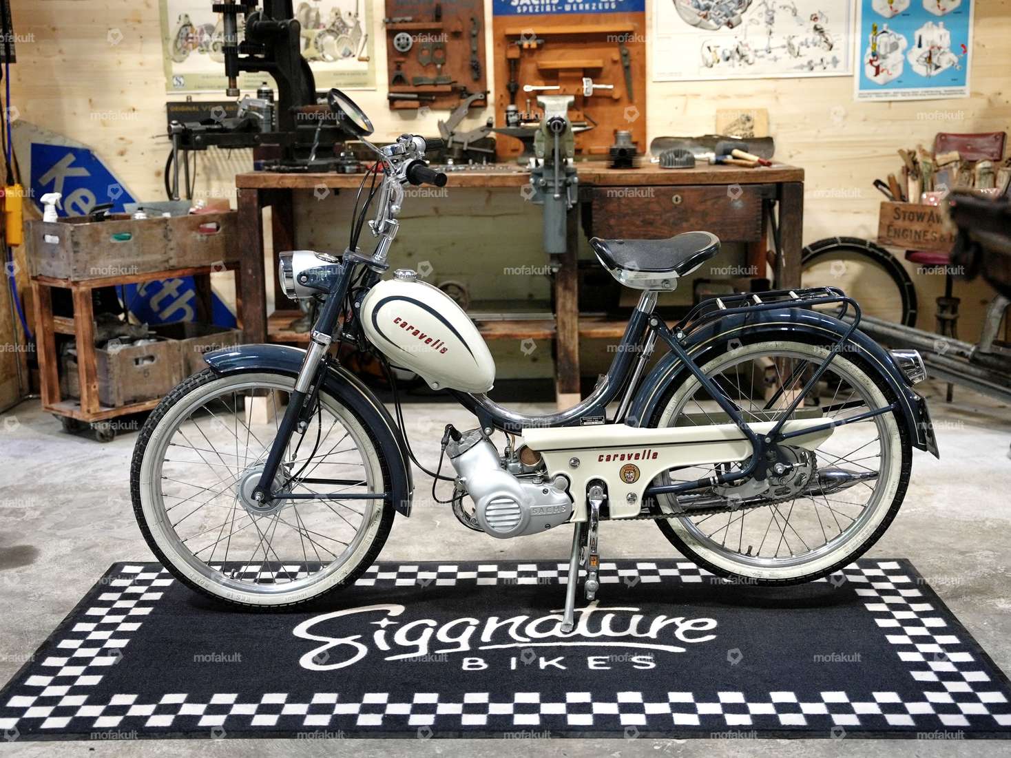 Siggnature Pit Teppich «Siggnature Bikes» 200 x 100 cm Carousel Image 2