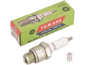 Candela NGK B9HCS filetto corto NOS | Yamaha Candela NGK B9HCS filetto corto NOS | Yamaha