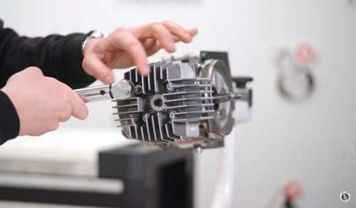 Funktion und Aufbau des Zylinderkopfs deines Mofas Funktion und Aufbau des Zylinderkopfs deines Mofas